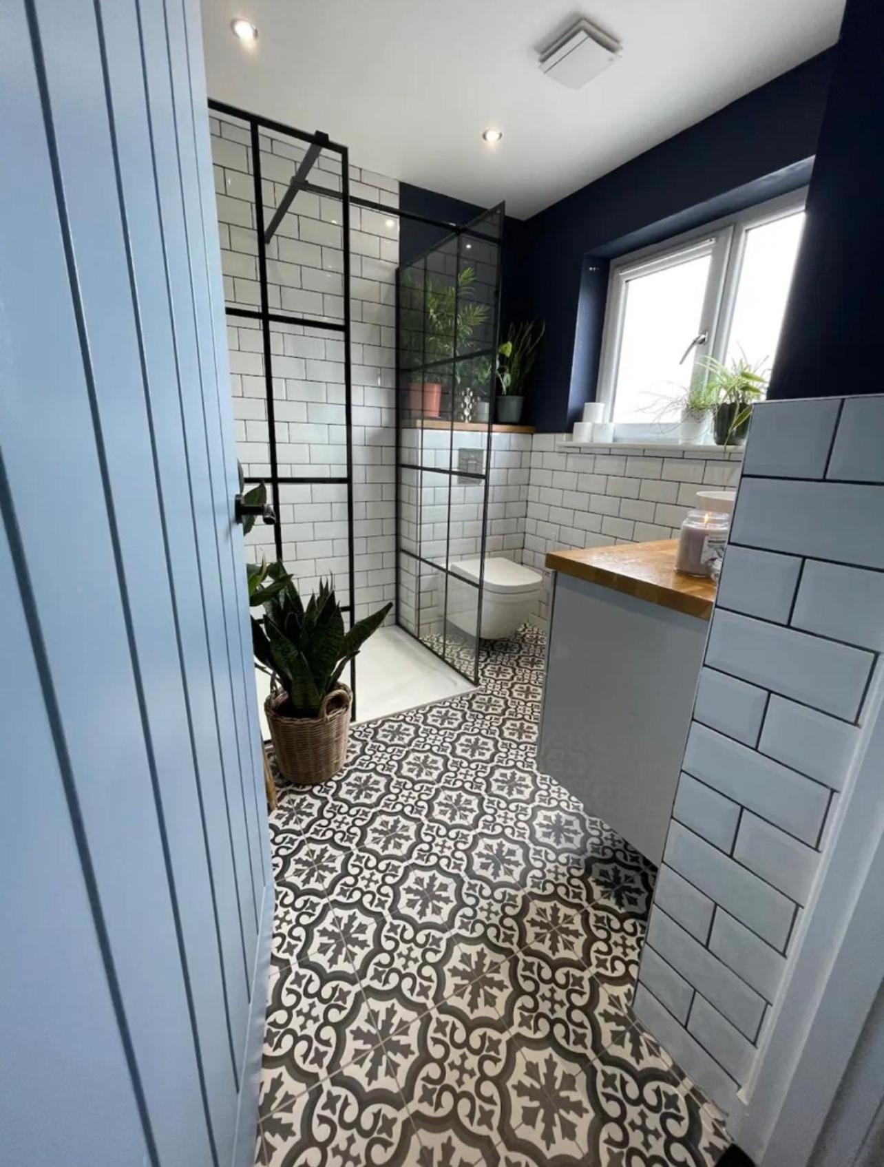 Private Room With Separate Shower And Free Parking Edinburgh Exteriér fotografie